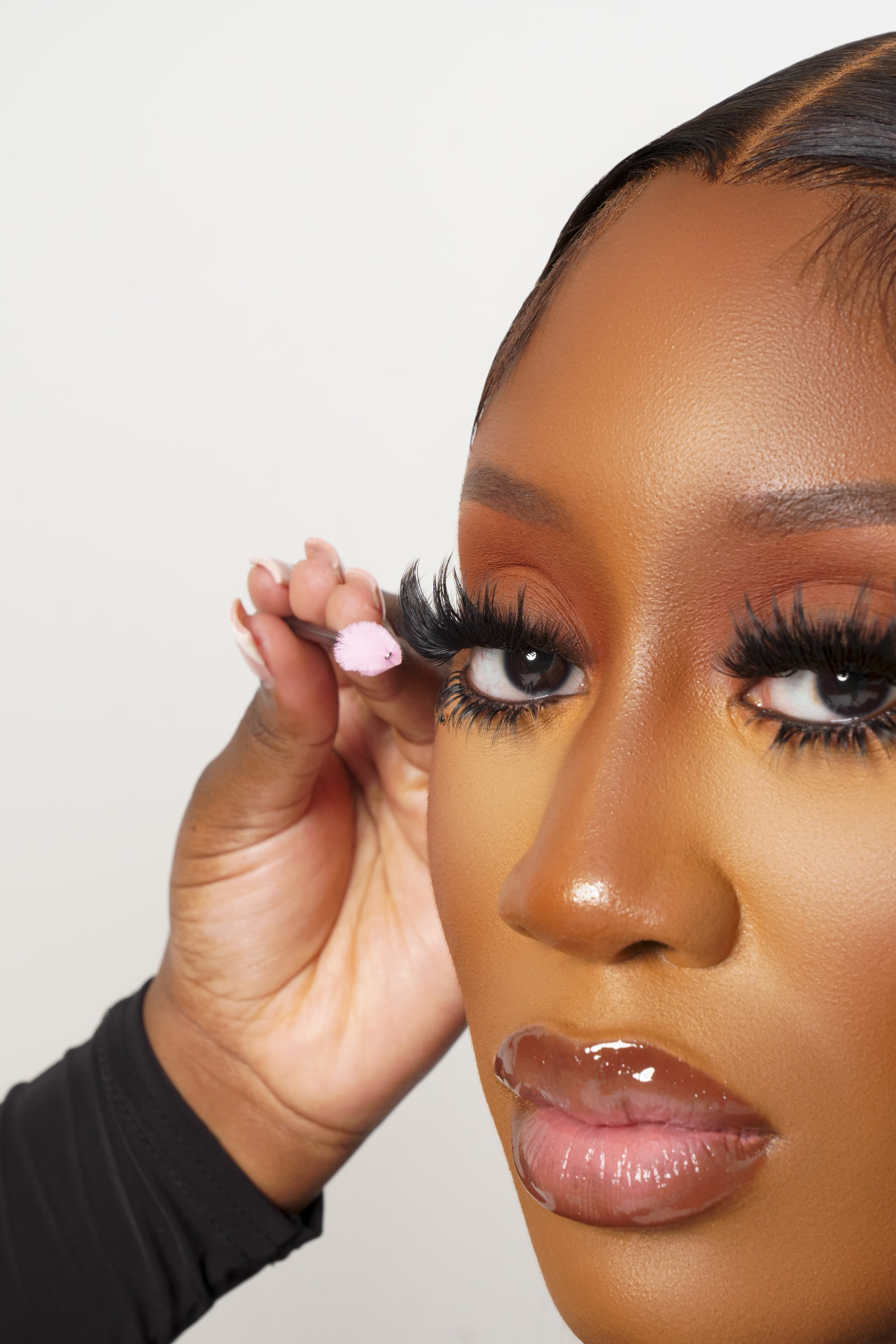 Strip A Likes lash technique being applied at Decardi Beauty